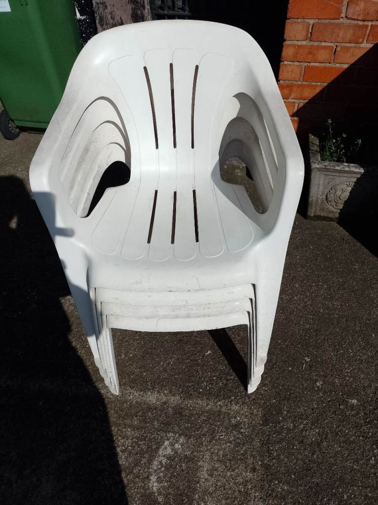 4  Plastic Garden Chairs