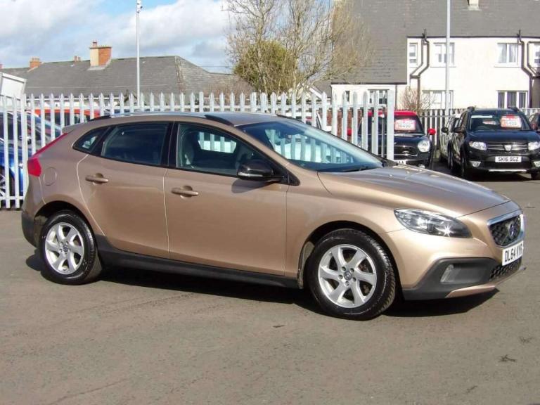 2014 Volvo V40 D2 Cross Country SE 5dr HATCHBACK DIESEL Manual