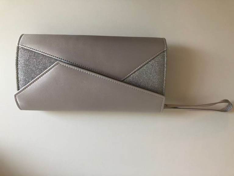 image for Elegant Debut Silver Clutch Bag