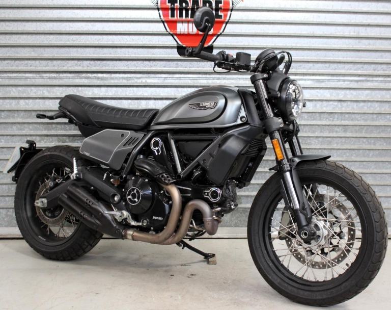 2022 22 DUCATI SCRAMBLER 800 NIGHT SHIFT ABS GREY ONLY 436 miles NEW MOT EURO 5