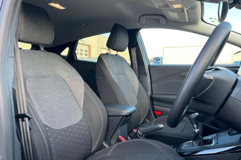 2024 Ford Puma 1.0 EcoBoost Hybrid mHEV Titanium 5dr HATCHBACK PETROL Manual