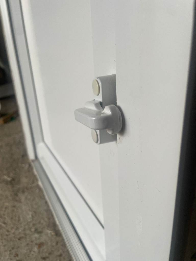 UPVC DOOR 203 x 75 cm - BEAUTIFUL EUROCELL UPVC DOUBLE GLAZED DOOR - ONLY 1 YEAR OLD  (REF: DX202)