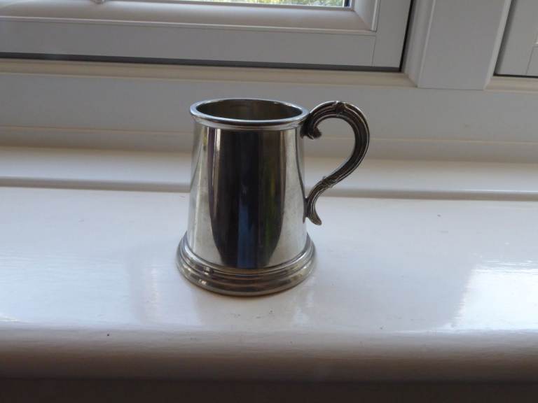 Novelty pewter tankard