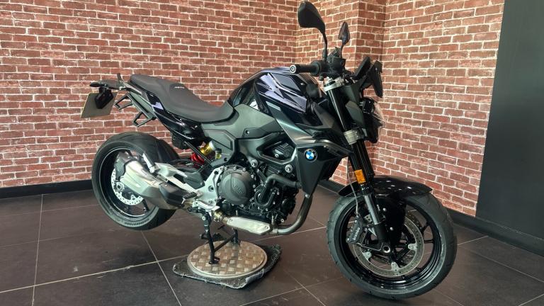 2024 BMW F900 BMW F900 R ROADSTER Petrol Manual
