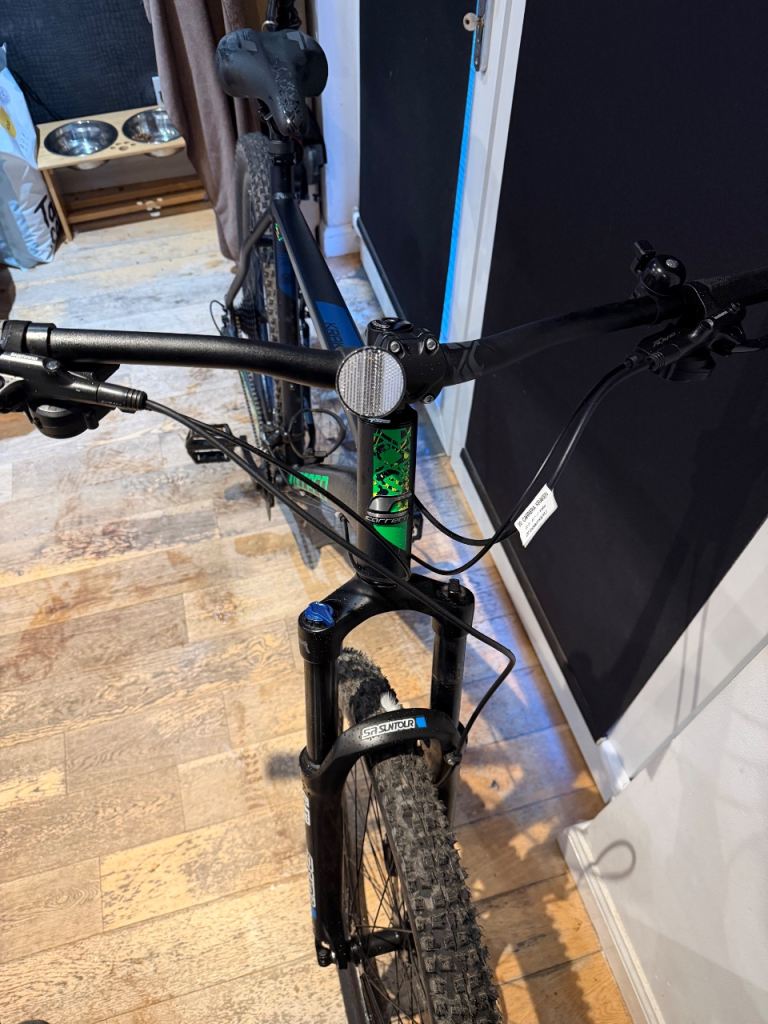 🚴 Carrera Kraken Mountain Bike – XL Frame – Barely Used – £350 ONO