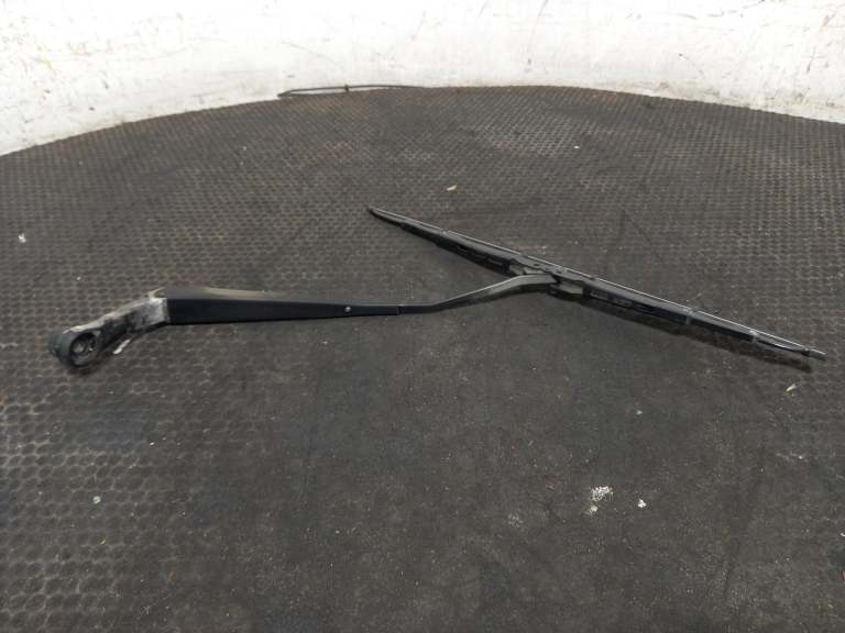 Mazda Mx5 Wiper Arm 1998-2005 2 Door Convertible N05467321