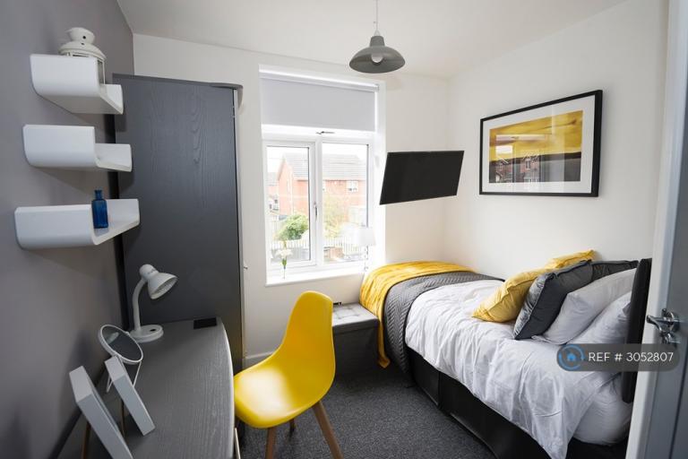 1 bedroom in Crow Lane East, Newton-Le-Willows, WA12 (#3052807)