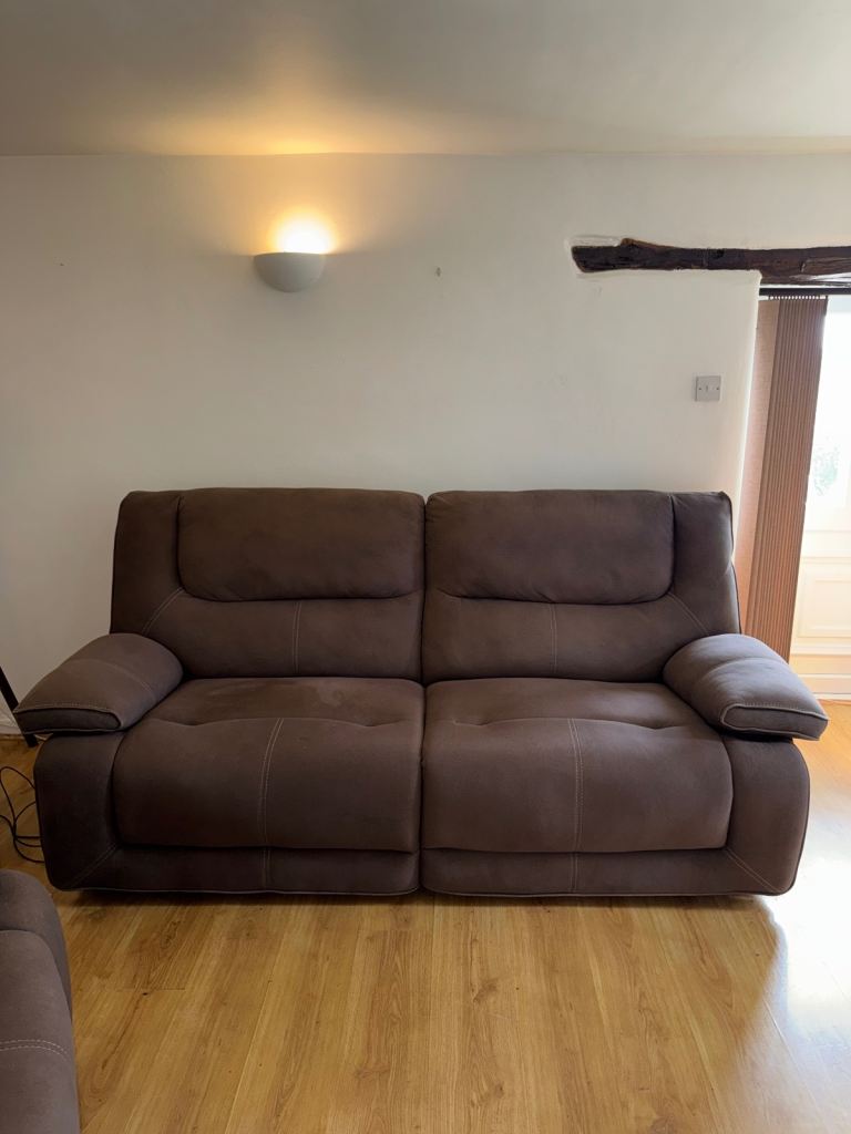 Brown reclining sofa and swivel chair (Electric reclining)