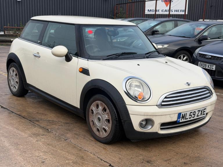 2009 MINI Hatch 1.4 First 3dr HATCHBACK Petrol Manual