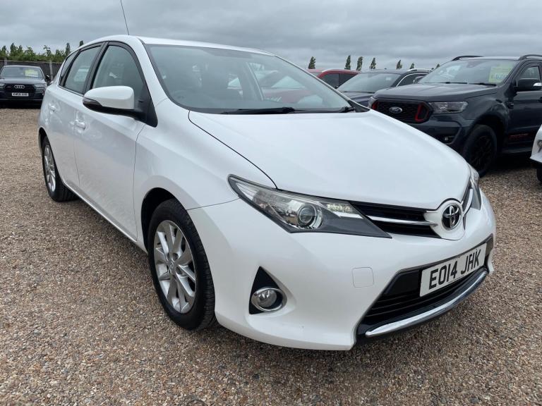 2014 Toyota Auris 1.6 V-Matic Icon Multidrive S Euro 5 5dr HATCHBACK Petrol Automatic