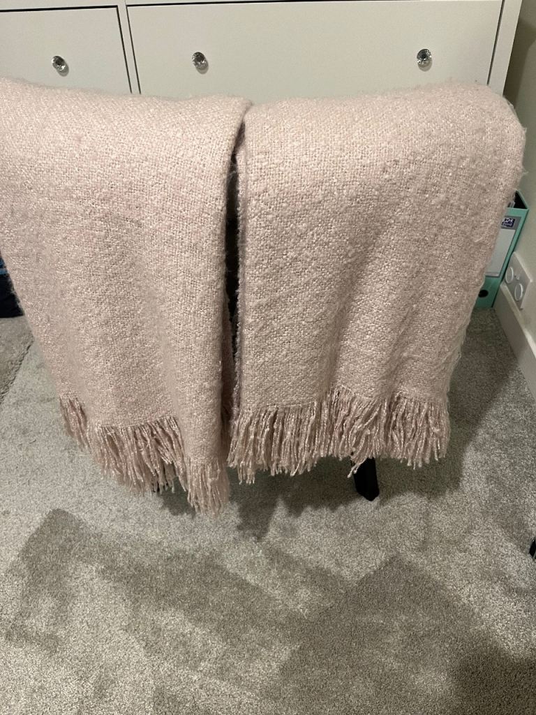Beautiful Debenhams pink throw / blankets x 2 130cms x 180cms. Never used