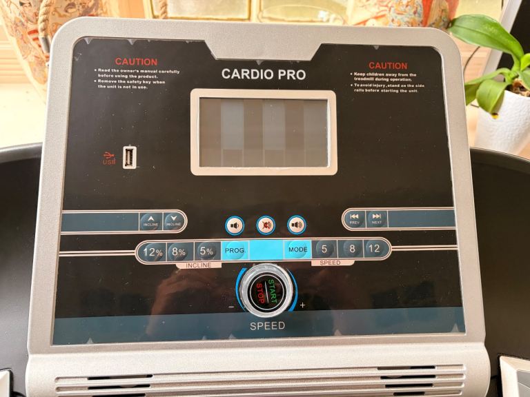 Branx Fitness Cardio Pro Treadmill – Good Working Order