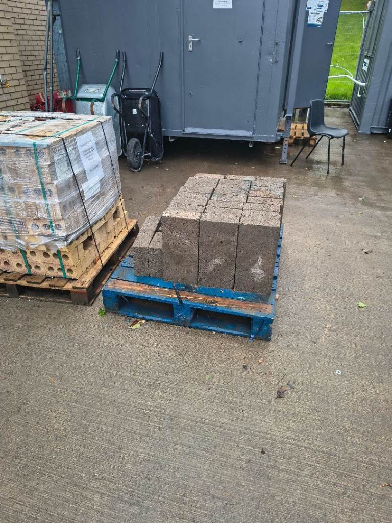 Pallet of Staffordshire smooth cream bricks.