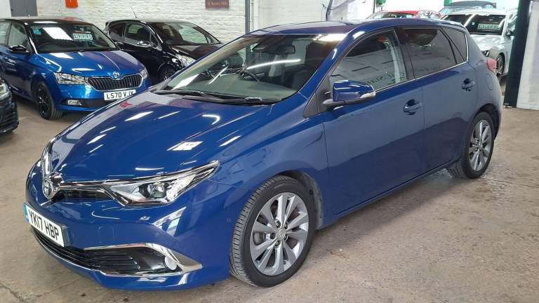2017 Toyota Auris 1.2 VVT-i Excel CVT Euro 6 (s/s) 5dr (Safety Sense) Hatchback Petrol Automatic