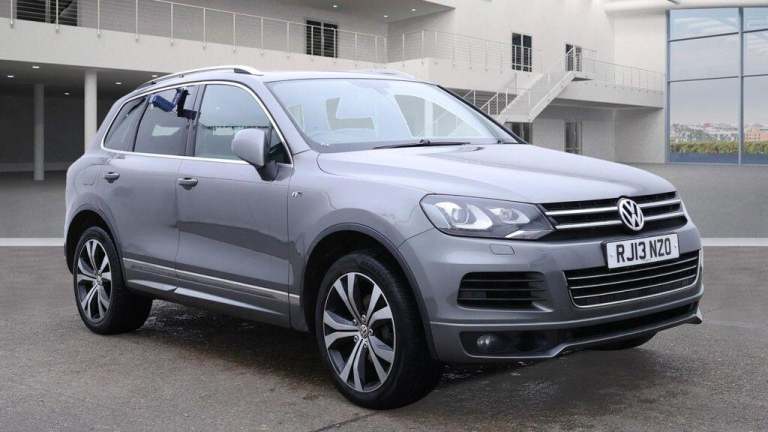 2013 Volkswagen Touareg 3.0 TDI V6 BlueMotion Tech R-Line Tiptronic 4WD Euro 5 (s/s) 5dr ESTATE D...