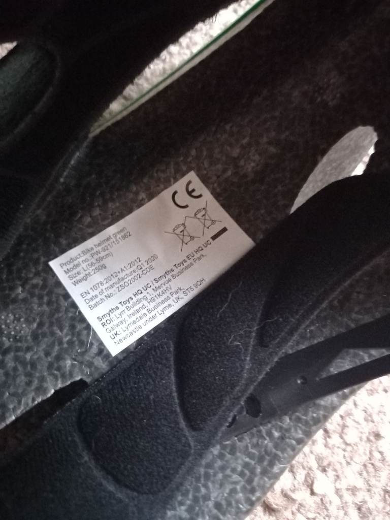 Bike Helmet Green size 56-59 cms