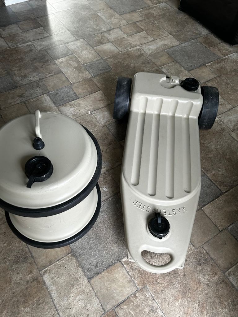 Caravan water barrels