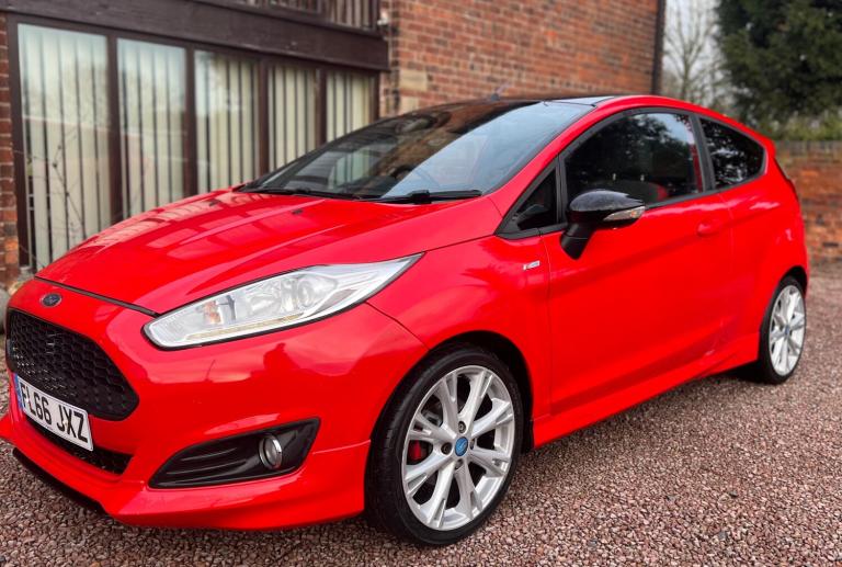 2016 Ford Fiesta 1.0 EcoBoost 140 ST-Line Red 3dr HATCHBACK Petrol Manual