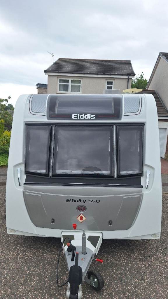 Elddis Affinity 550 2017 island bed caravan for sale