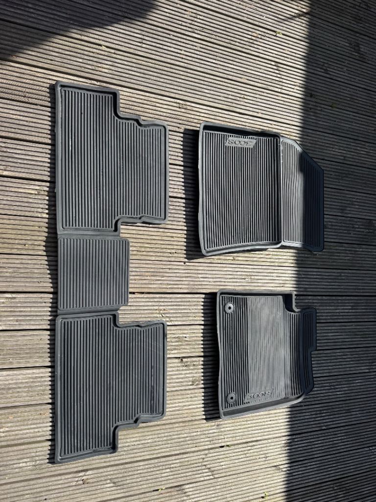 Genuine Peugeot 3008 Rubber Car Mats