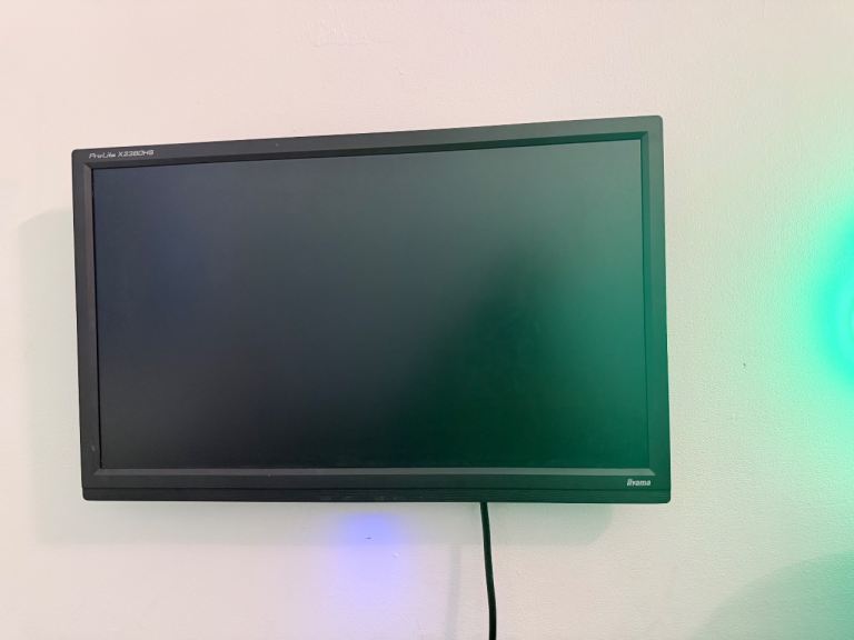 Iiyama ProLite X2380HS Monitor - Good Condition