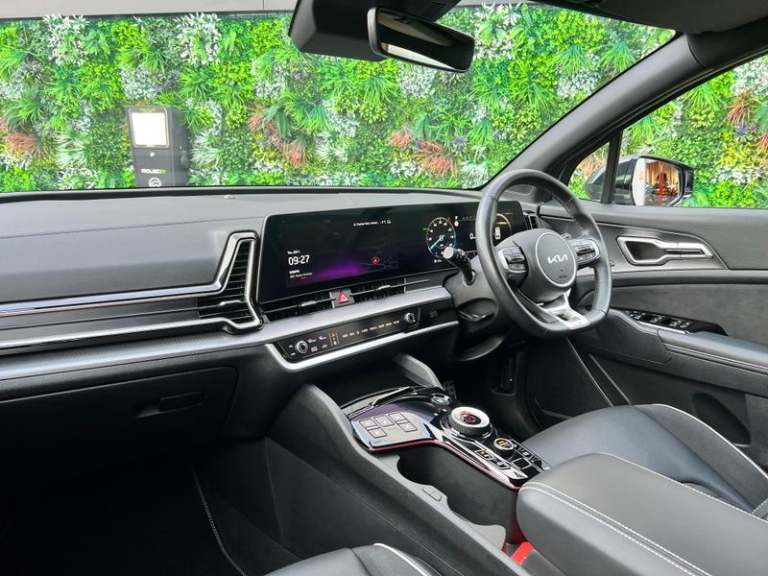 2025 Kia Sportage 1.6 T-GDi HEV GT-LINE S Automatic SUV Hybrid Automatic