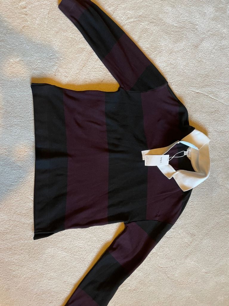 Thin winter jumper