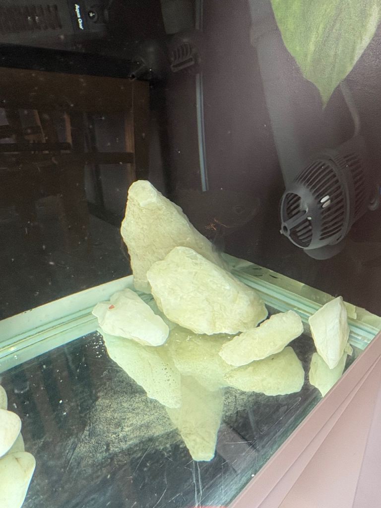 Crystal / rock for fish tank aquarium 