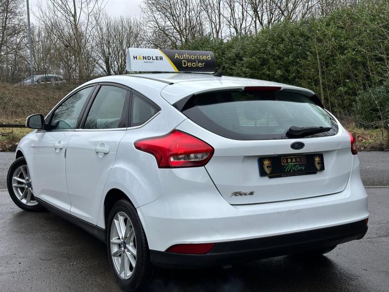 2016 Ford Focus 1.5 TDCi Zetec Euro 6 (s/s) 5dr HATCHBACK Diesel Manual
