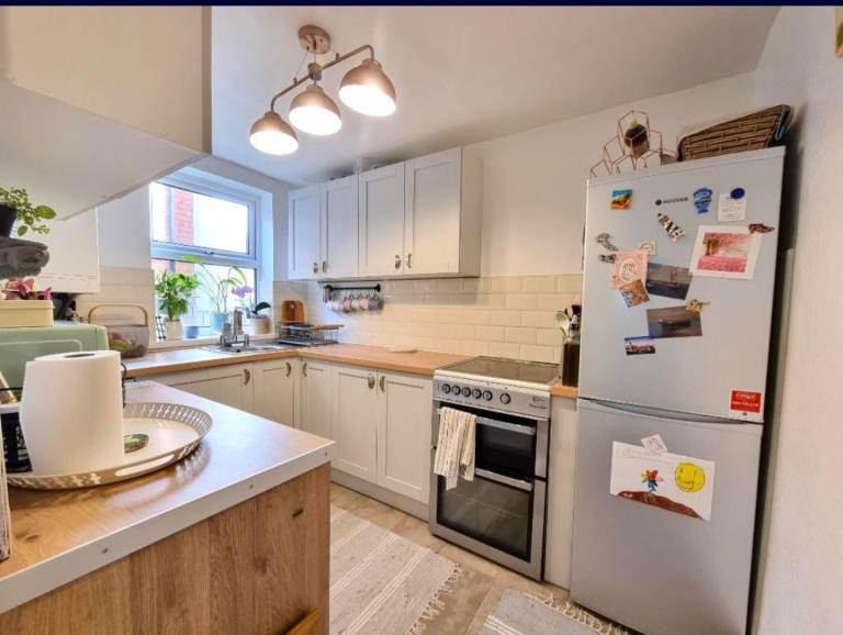 One Bedroom Ground Floor Unfurnished Flat To Let, Russell Road, B13 - £800pcm