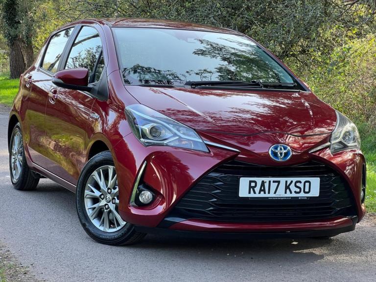2017 Toyota Yaris 1.5 Hybrid Icon Tech 5dr CVT HATCHBACK PETROL/ELECTRIC Automatic
