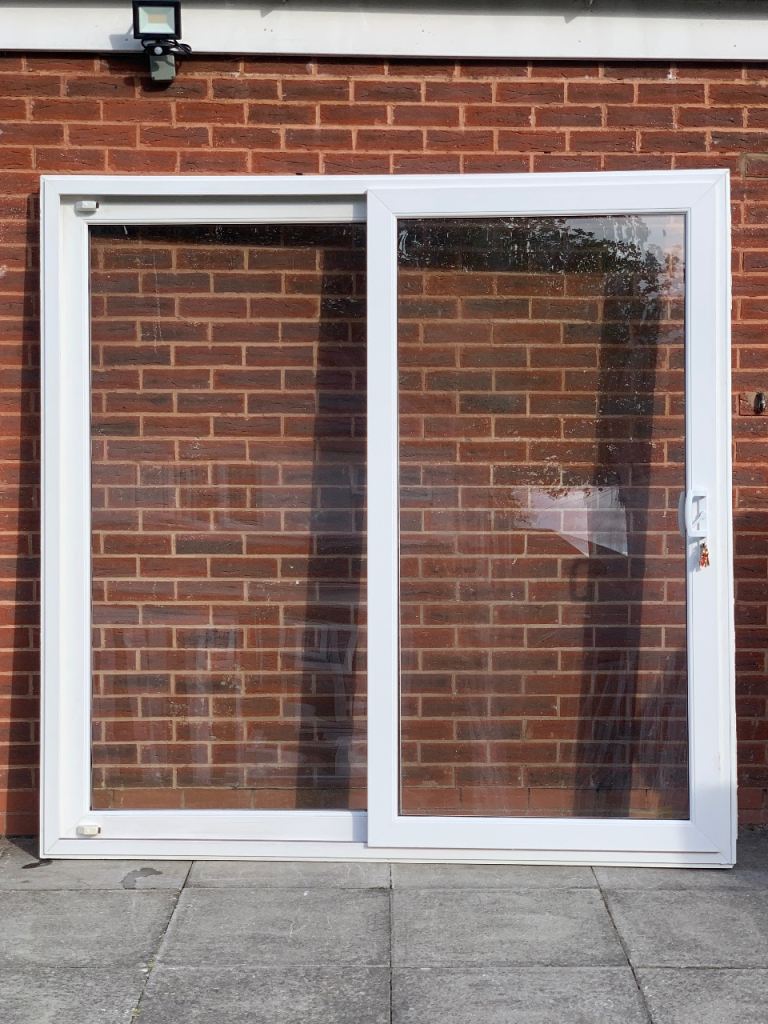 UPVC DOUBLE GLAZED SLIDING PATIO DOOR 7 KEYS 210cm WIDE 208cm HIGH Can Deliver