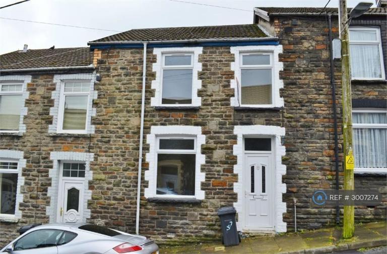 2 bedroom house in Penn Street, Treharris, CF46 (2 bed) (#3007274)