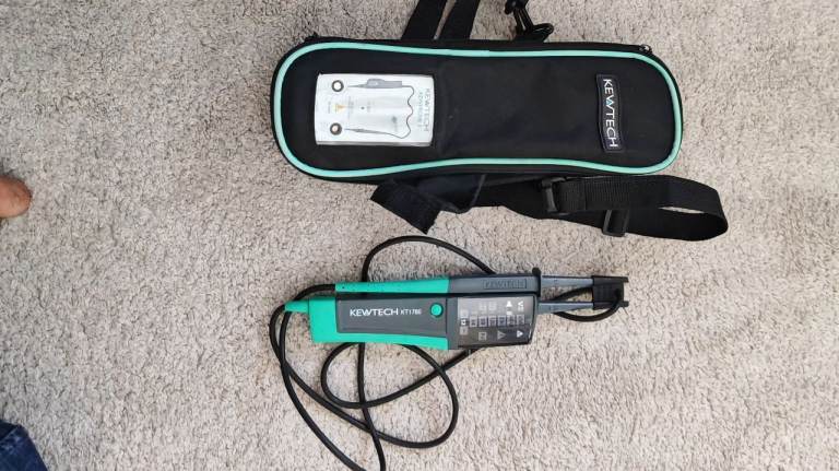 KEWTECH KT1780 Voltage Tester with Case – As New Condition