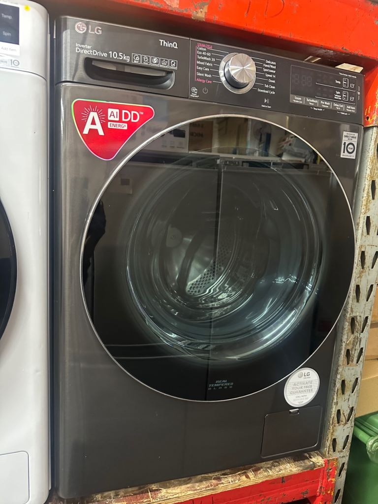 10.5KG GREY LG WASHING MACHINE 