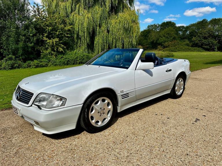 1993 (K) Mercedes SL300 (R129) Convertible Auto