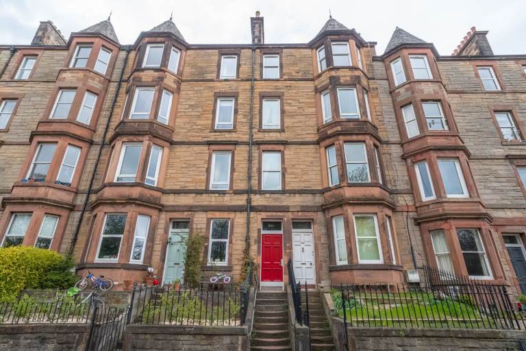 4 bedroom flat, Dalkeith Road, Newington