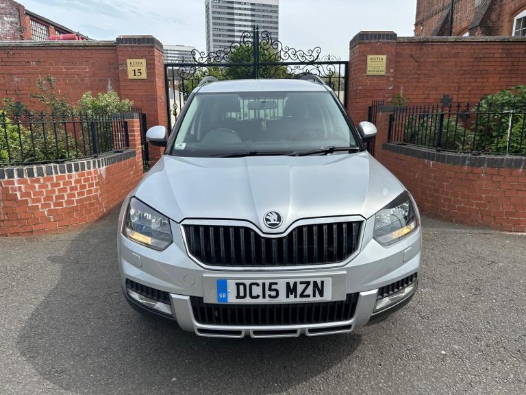 2015 Skoda Yeti 1.2 TSI [110] SE 5dr DSG HATCHBACK Petrol Automatic