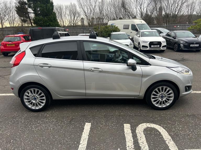 2013 Ford Fiesta 1.5 TDCi Titanium 5dr HATCHBACK Diesel Manual