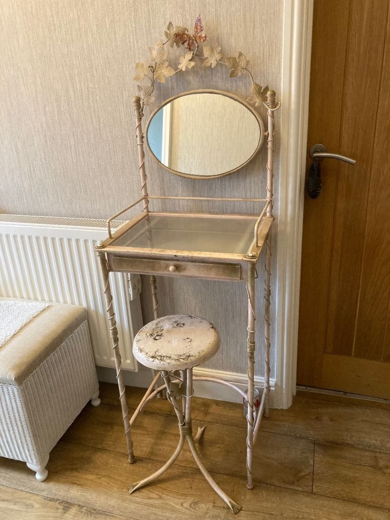 Rare Vintage Pretty Metal Dressing Table with Stool, £50 🚚 Delivered