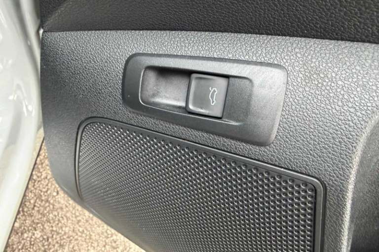 2025 Skoda Karoq 1.5 TSI Sportline Edition 5dr DSG ESTATE PETROL Automatic