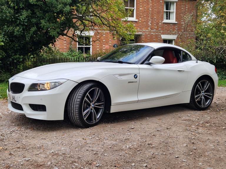 BMW, Z4, Convertible, 2011, Semi-Auto, 2996 (cc), 2 doors
