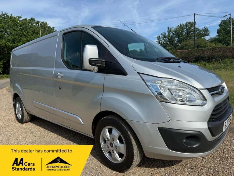 2017 Ford Transit Custom 2.0 TDCi 290 Limited Panel Van 5dr Diesel Manual L2 H1 (157 g/km, 128 bh...