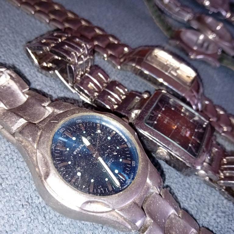 Watches for spairs and repairs 