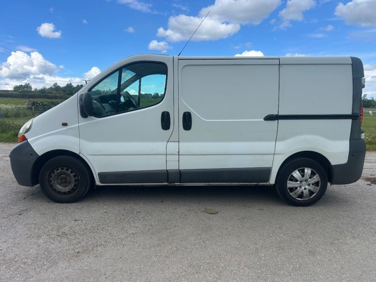 Renault traffic 1.9dci mot January 2027 