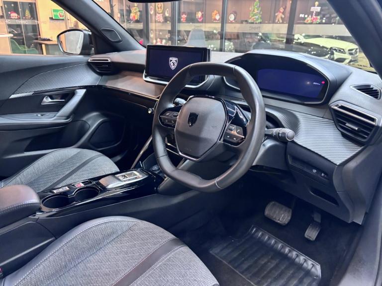  Peugeot 2008 1.2 PureTech Allure EAT Euro 6 (s/s) 5dr Petrol Automatic