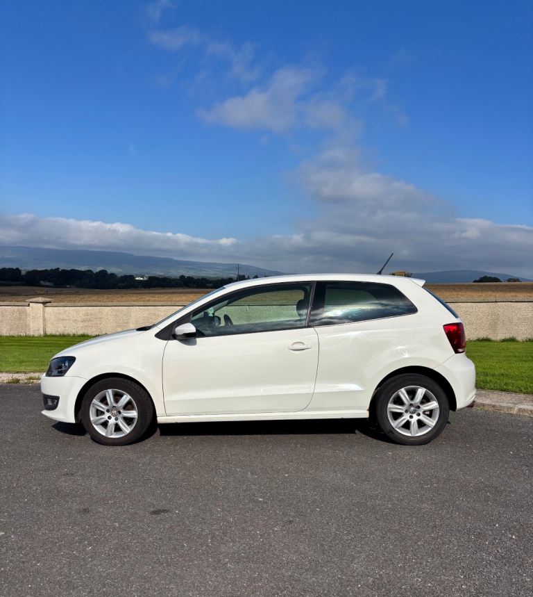 Volkswagen, POLO, Hatchback, 2014, Manual, 1390 (cc), 3 doors