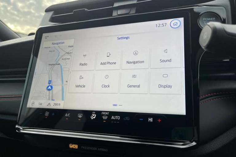 2025 Ford Puma 1.0 EcoBoost Hybrid mHEV ST-Line 5dr DCT ** Sync 4 - Bluetooth / USB Connec Hatchb...