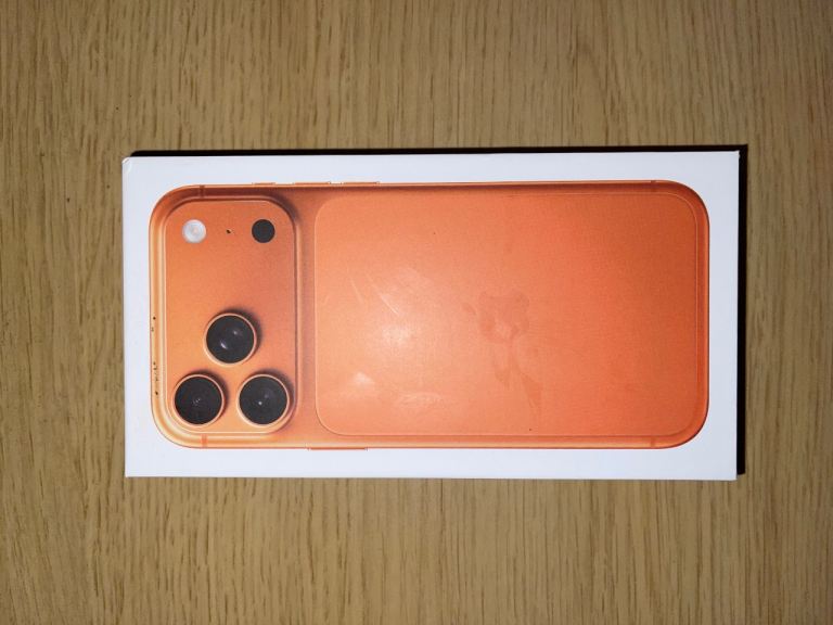 iPhone 17 pro max (1TB)