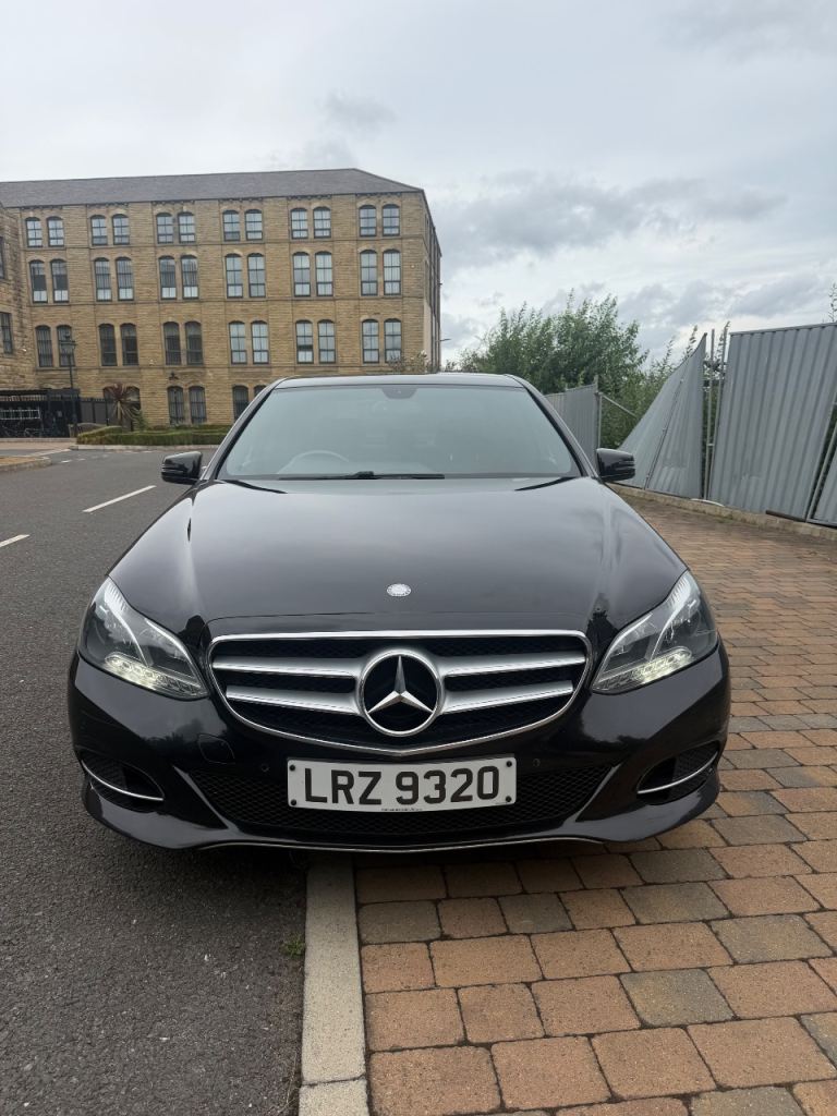 Mercedes-Benz, E CLASS, Saloon, 2015, Semi-Auto, 2143 (cc), 4 doors